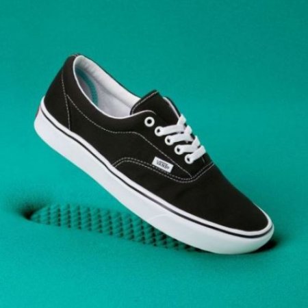 Vans | Women's Comfycush Era (Classic) black/true white