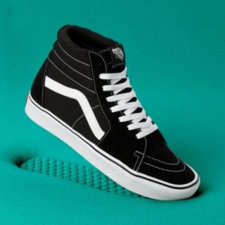 Vans | Men's Comfycush Sk8-Hi (Classic) black/true white