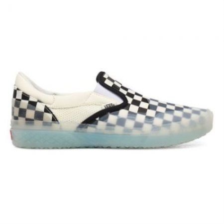 Vans | Women's Checkerboard Mod Slip-On (Checkerboard) Marshmallow