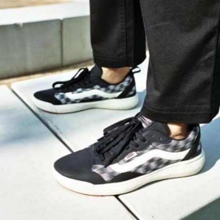 Vans | Women's Blur Checker UltraRange EXO (Blur Checker) Black/Marshmallow