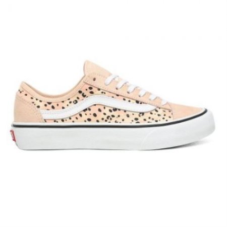 Vans | Women's Leila Hurst Style 36 Decon Surf (Leila Hurst) Tiny Animal