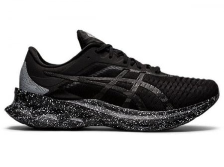 ASICS | FOR MEN NOVABLAST - Black/Black